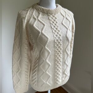 Hand Knit Wool Ivory Irish Fishermans Sweater size Medium